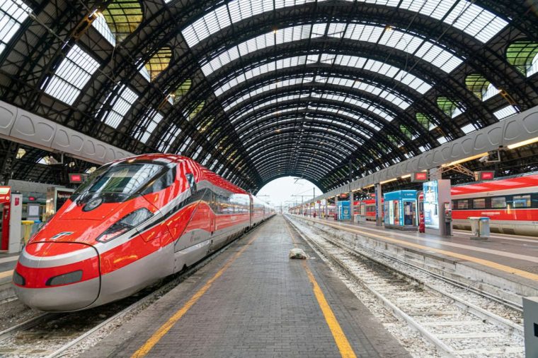 Trenuri rapide între capitalele europene: călătorii mai scurte și ecologice