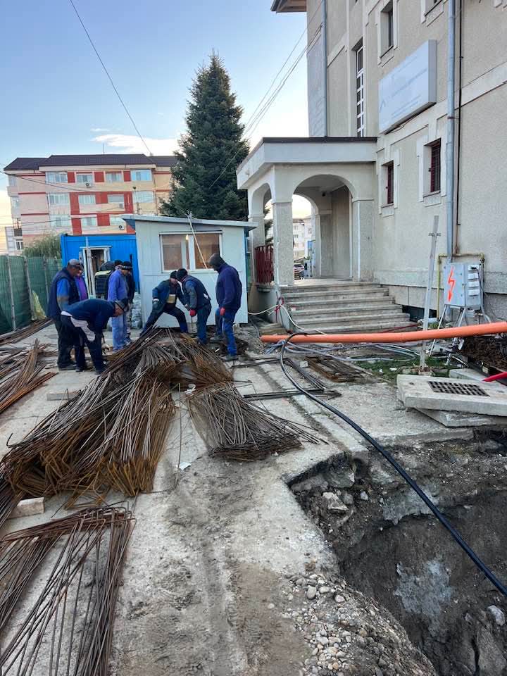 Din data de 15 decembrie Primăria Bascov se mută în alt sediu