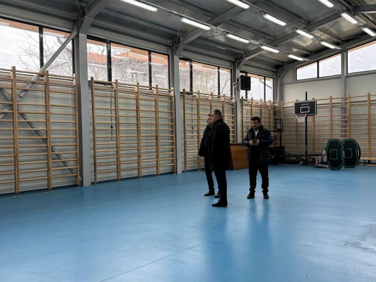 O nouă sală de sport la Pitești. Cu ce bani e făcută