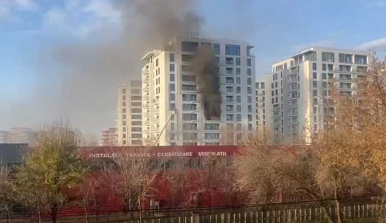 Incendiul din Sectorul 5 ar fi pornit de la o lumânare aprinsă nesupravegheată