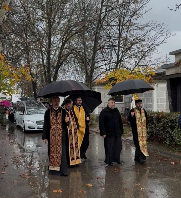 Doru Toma, condus pe ultimul drum. Cine a participat la înmormântarea fostului fotbalist al echipei FC Argeș