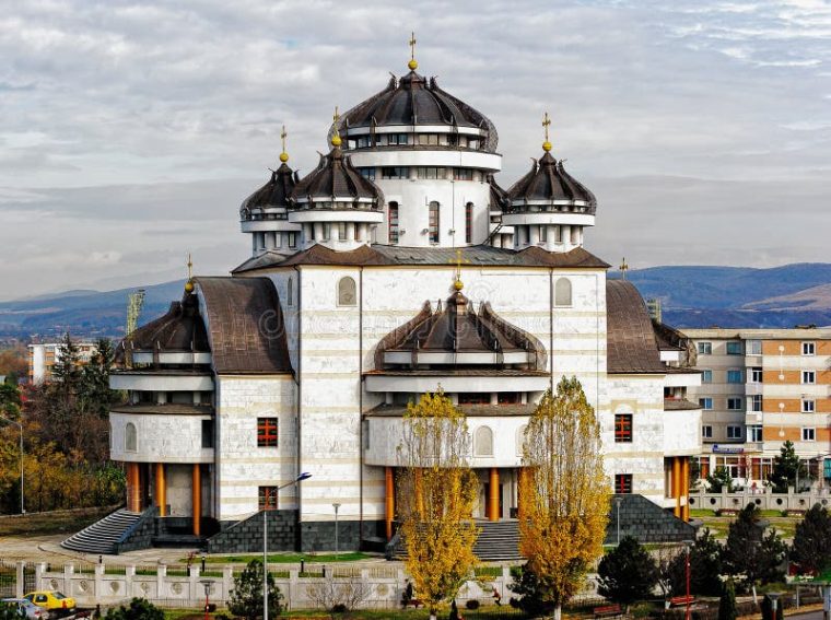 Icoana Vimatarissa va fi purtată în procesiune la catedrala din Mioveni