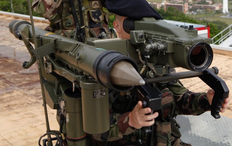 România achiziționează peste 900 de rachete antiaeriene Mistral din Franța