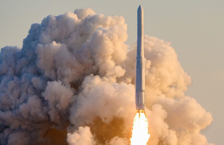 Coreea de Sud lansează cel mai mare satelit al său cu racheta Nuri