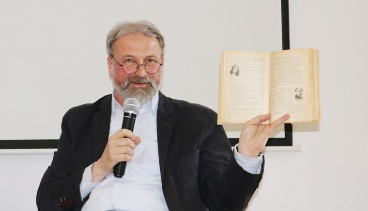 Conferinţă publică şi lansare, cu Ioan Pintea la Centrul Cultural