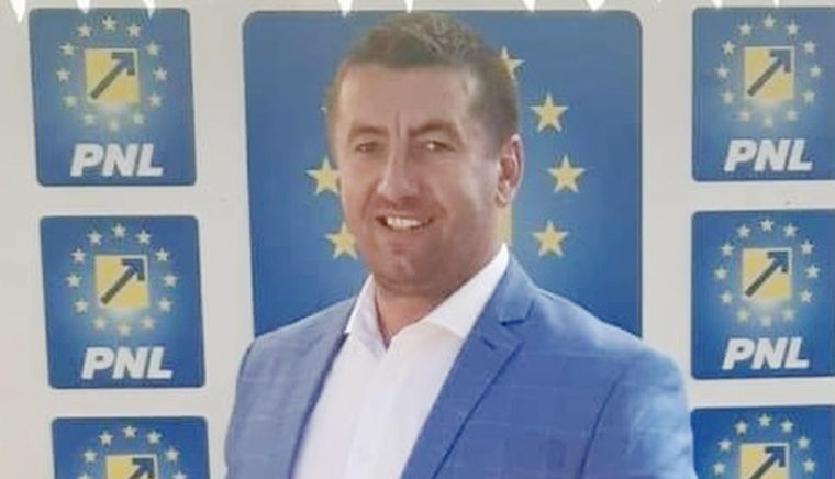 Medicul veterinar, sula din coastele primarului de la Stoeneşti