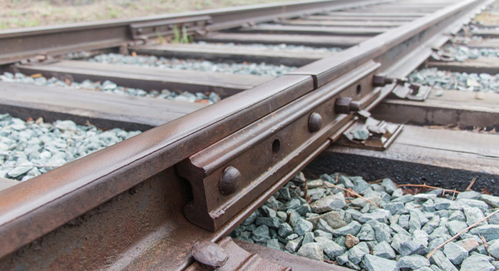 Doi minori, reținuți pentru incidentul feroviar din Caraș-Severin