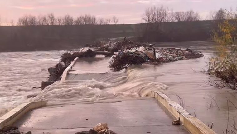 A cedat o trecere peste Argeș din Călărași. Comunicat ABAAV