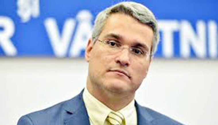 Parchetul European, sesizat pentru microbuzele electrice şcolare cumpărate la preţuri umflate