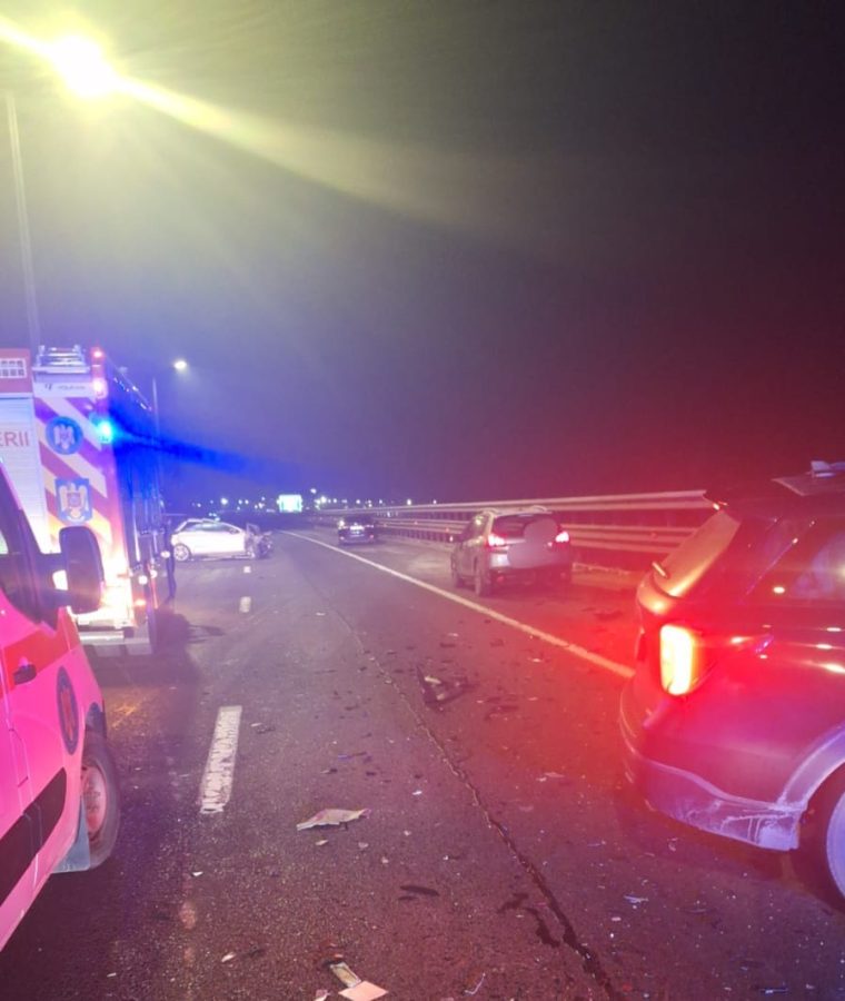Trei copii răniți în accidentul cu patru mașini de pe Autostrada A1 București – Pitești
