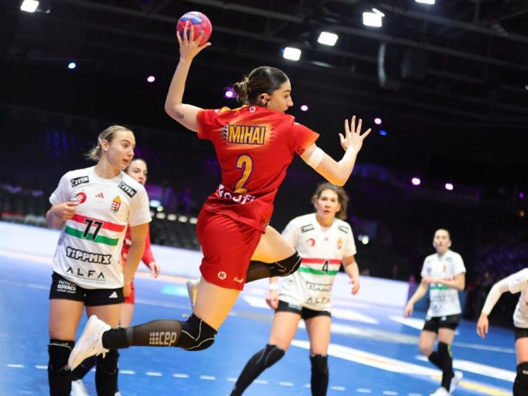 Două românce, în top după Mondialul de handbal