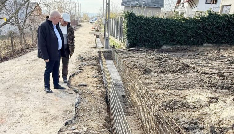 Continuă modernizarea oraşului Ştefăneşti