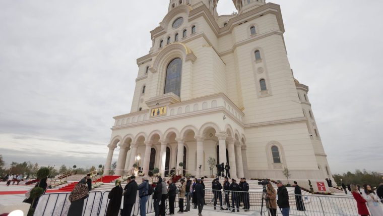 Catedrala Națională va fi deschisă pentru vizitare și închinare în perioada sărbătorilor