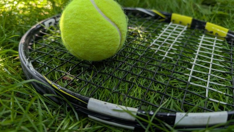 Tenismen suspendat 12 ani pentru trucarea meciurilor