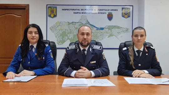 Jandarmii argeșeni, în misiune de sărbători. Avertisment privind petardele