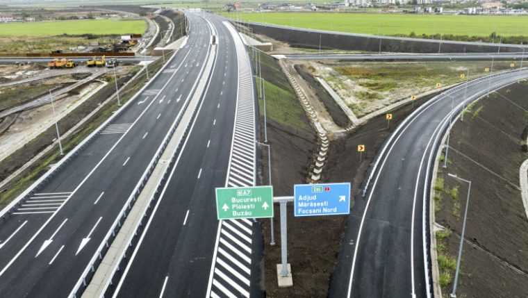 Presa din Ungaria atacă autostrada lui Umbrărescu: „Așa ceva numai în România se putea”