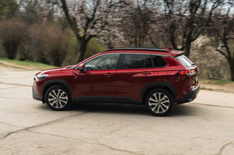 Zeci de mii de Toyota retrase din trafic din cauza unei defecțiuni cu risc major de incendiu