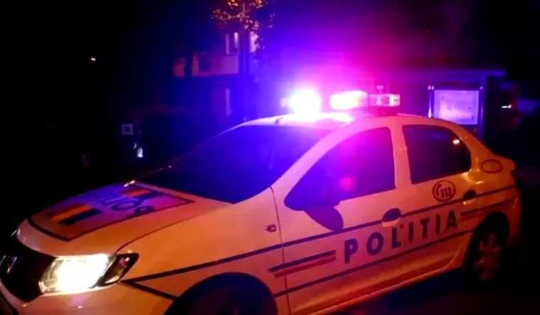 Autospecială de poliție lovită în misiune. Al doilea accident grav în mai puțin de o oră pe o stradă din Medgidia