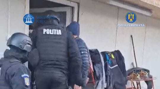 Un tânăr din Argeș a furat 30.000 lei de la firma la care lucra. Săltat după percheziții