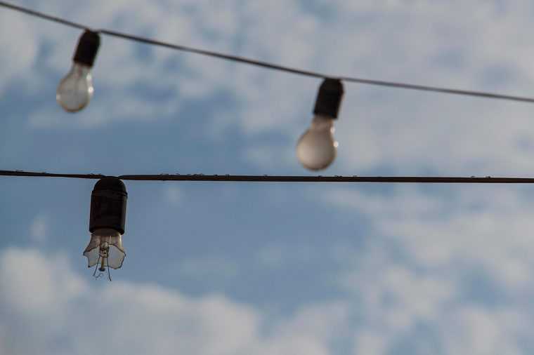 Pană majoră de curent în Berlin. 50.000 de locuințe și 2.000 de firme au rămas fără electricitate