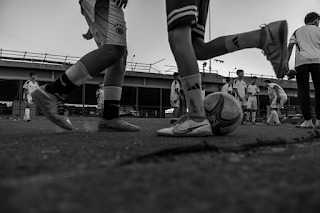 De ce ne atrag poveștile din jurul sportului