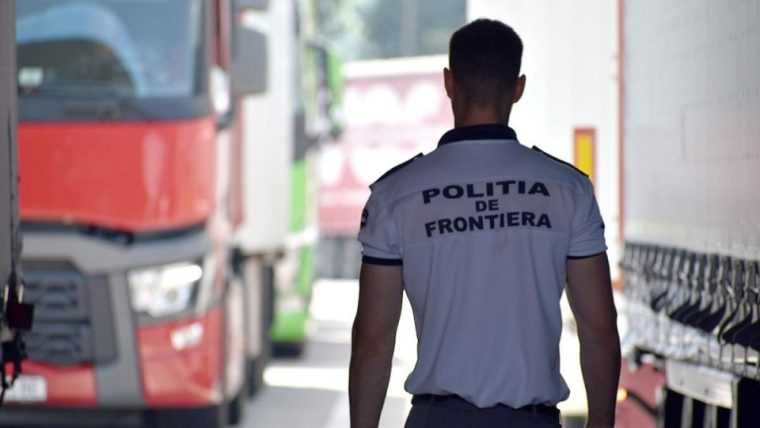 Șoc la graniță: ce transporta, de fapt, un TIR cu plite electrice oprit la Calafat