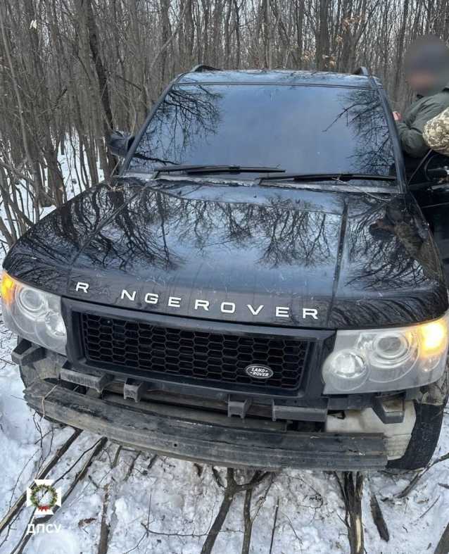 Incident la granița dintre Ucraina și România. Un polițist ucrainean de frontieră a fost grav rănit