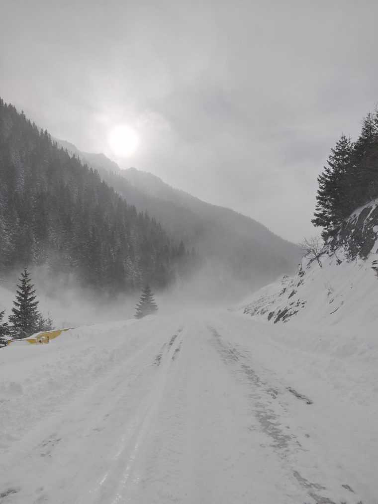 VIDEO. Risc mare de avalanșă în Făgăraș. Indicațiile Salvamont Argeș