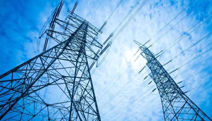 Inteligența artificială riscă să lase America în întuneric: centrele de date sufocă rețeaua electrică