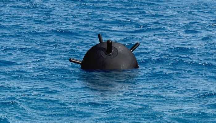 Alertă pe litoral: mină marină adusă de valuri pe plaja Midia, detonată controlat de scafandrii militari