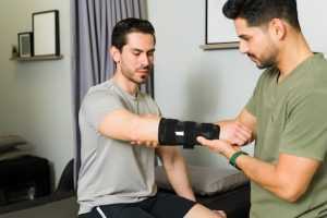 Ce este o orteză și în ce situații este utilizată?