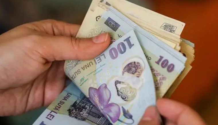 Tinerii care se angajează pentru prima dată vor beneficia de prime de la stat în primii doi ani