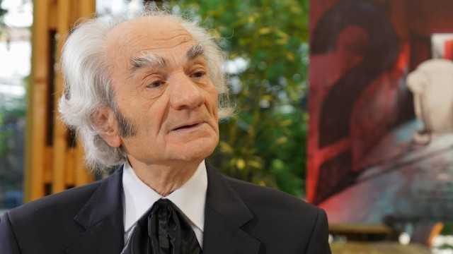 Leon Dănăilă, unul dintre cei mai mari neurochirurgi ai lumii, a fost decorat cu Ordinul Militar de România pentru întreaga carieră