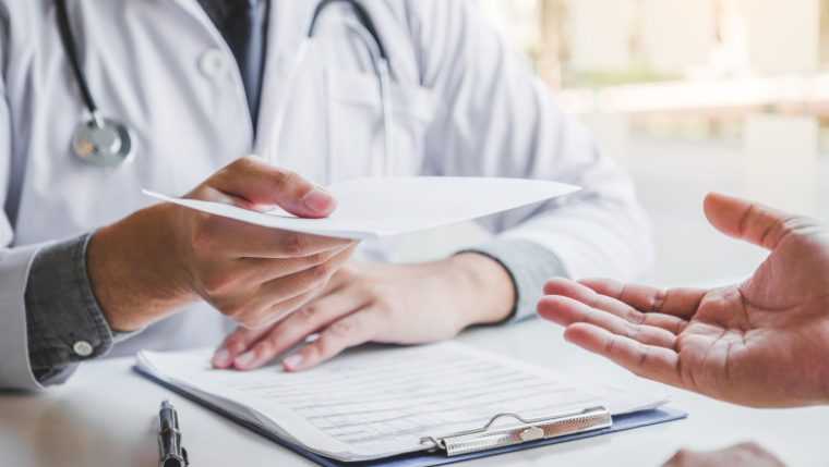 Reguli noi pentru concediile medicale. Excepții la prima zi neplătită