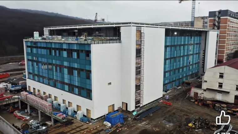 Ministrul Sănătății: „Centrul de arşi grav de la Târgu Mureş va putea fi dat în folosință în toamnă”