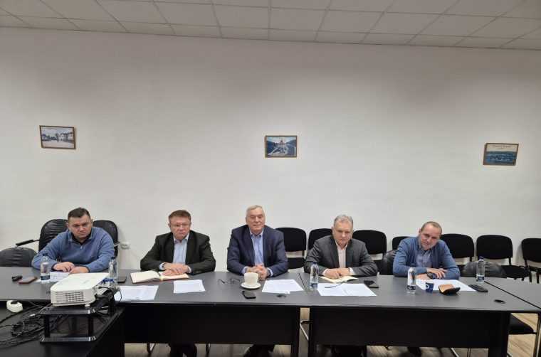 Argeș. Direcții strategice de dezvoltare, discutate cu mediul de afaceri la Consiliul Județean