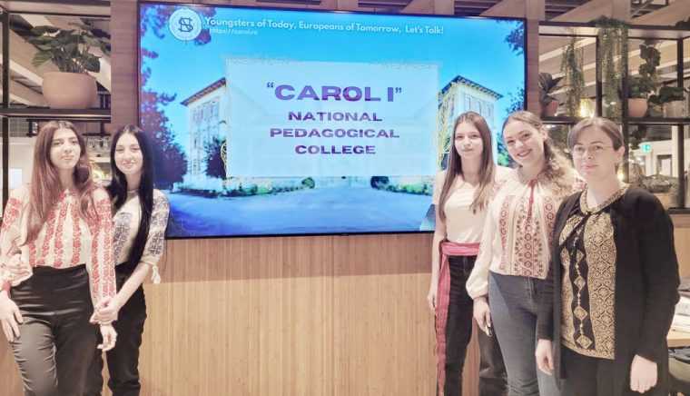 Eleve de la „Carol I”, participante la Haga la un proiect european