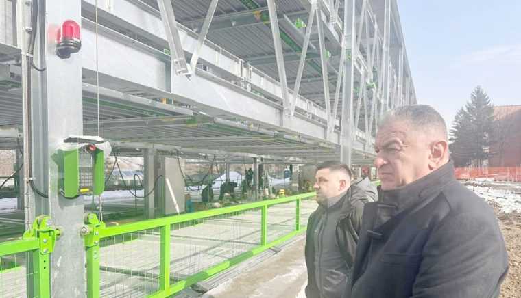 Primarul Cristian Gentea verifică lucrările din Piteşti