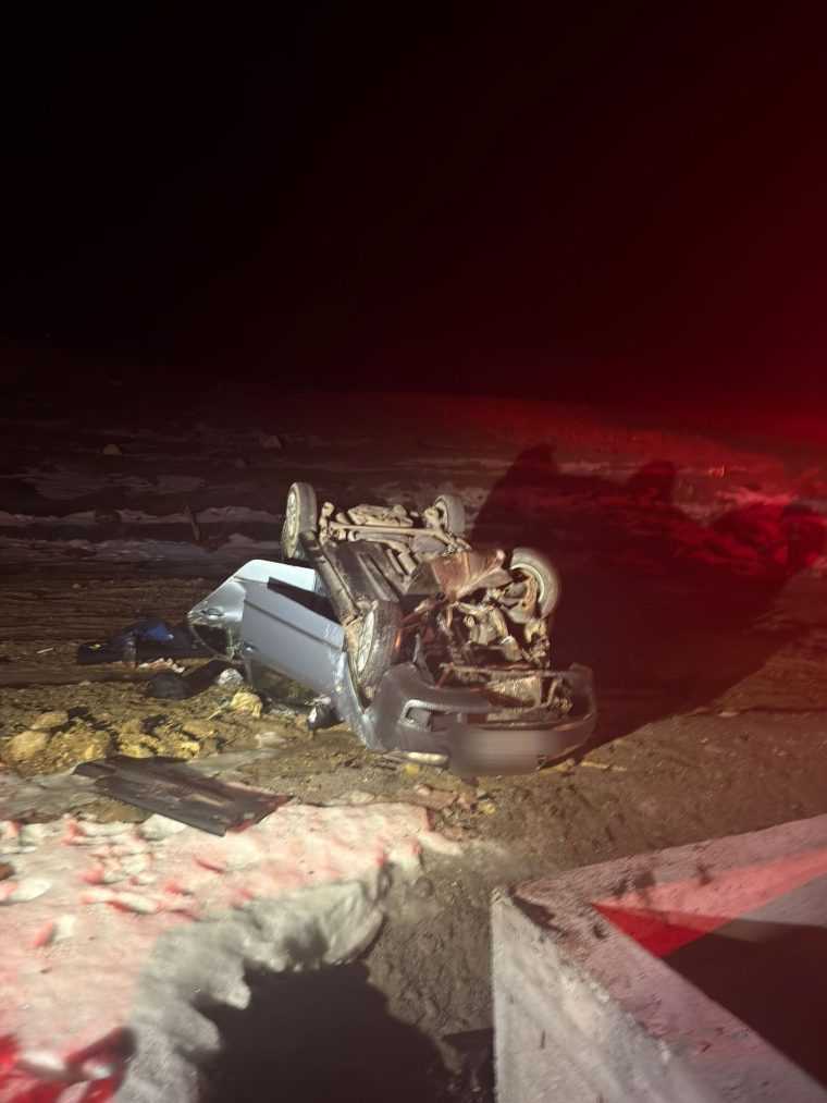 Autoturism răsturnat la Dâmbovicioara