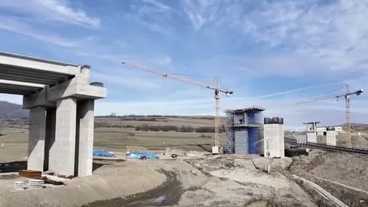 Pistol: Încep lucrările la un nou tunel pe Secțiunea Boița-Cornetu, pe cel mai dificil tronson al Autostrăzii Sibiu-Pitești