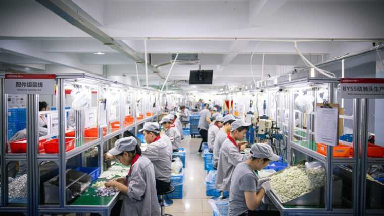 Copii români, exploatați într-o fabrică din Italia