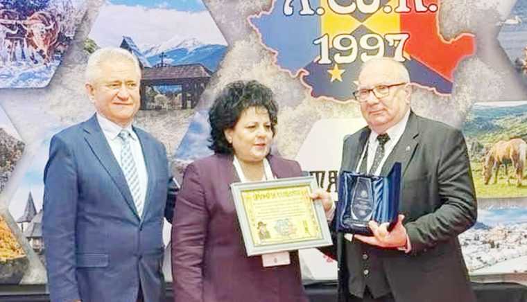 Primarul Gheorghe Stancu a primit ordinul „Dinu Săraru”