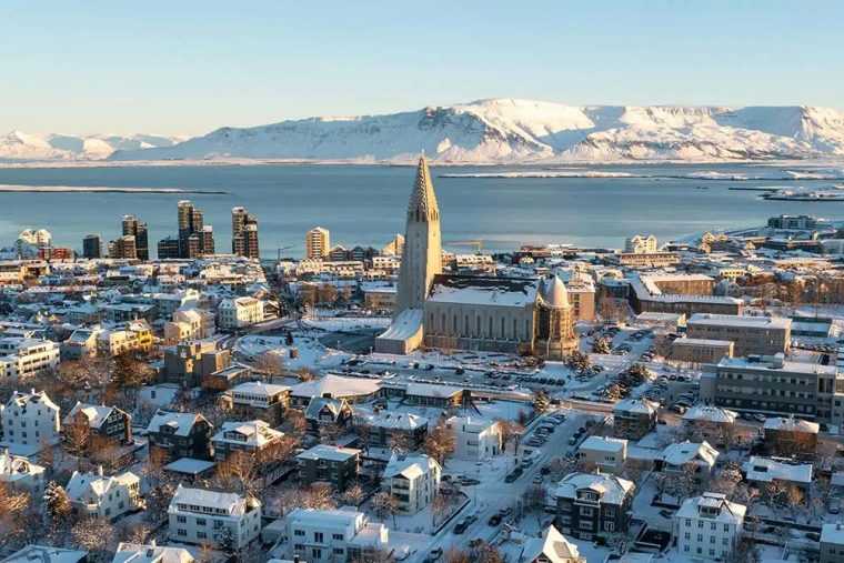 Declarațiile lui Trump grăbesc decizia Islandei privind aderarea la Uniunea Europeană