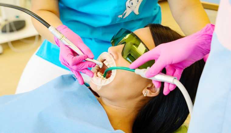 Clinica de medicină dentară Dr. TEO – Zâmbim oricând împreună! Igienizarea dentară profesională