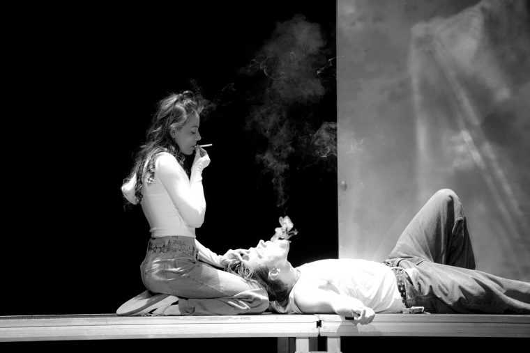 Sâmbătă, la Pitești. Trei povești de viață într-un spectacol: „Fracturi”