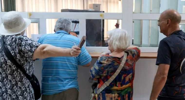 Tribunalul Vâlcea a obligat Casa de Pensii să dea înapoi banii din CASS reținuți unui pensionar