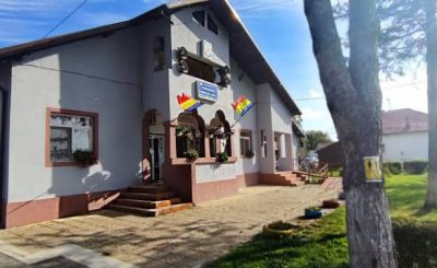 Primaria Calinesti