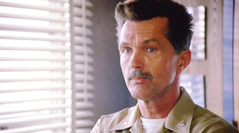 tom skerritt